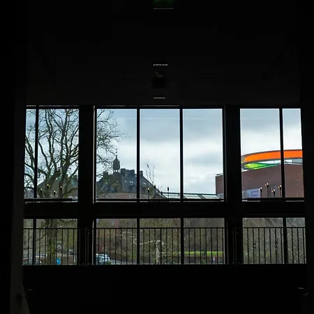 Roberta's Society Hostel