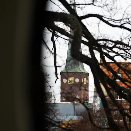 Hostel Roberta's Society Århus